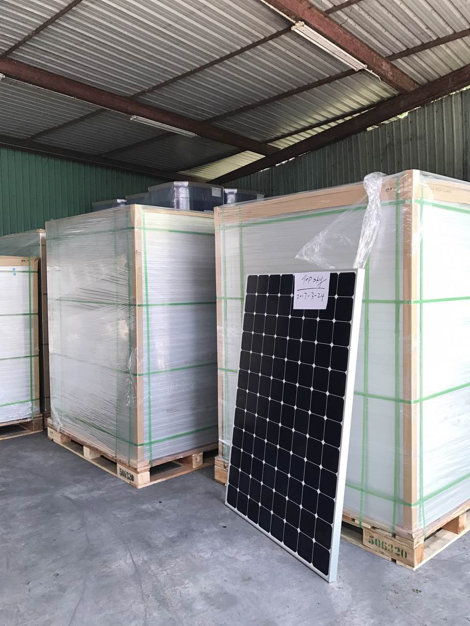 Kewell | Sunpower SPR-E20-327W | ソーラーパネルのデータ Kewell | Sunpower SPR-E20-327W | ソーラーパネルのデータ