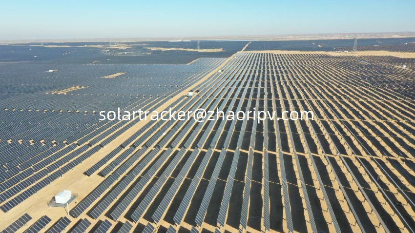 ZRP Flat Single Axis System | Sunchaser Tracker | ENF Solar