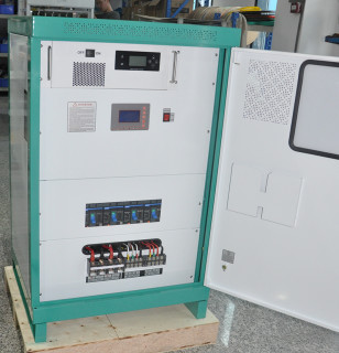 SPIC-15KW hybrid inverter with solar charger