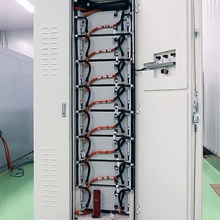 Distributed Cabinet 215KWh ESS 215